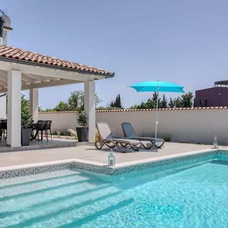 Villa Dream House By Interhome Pula Bagian luar foto