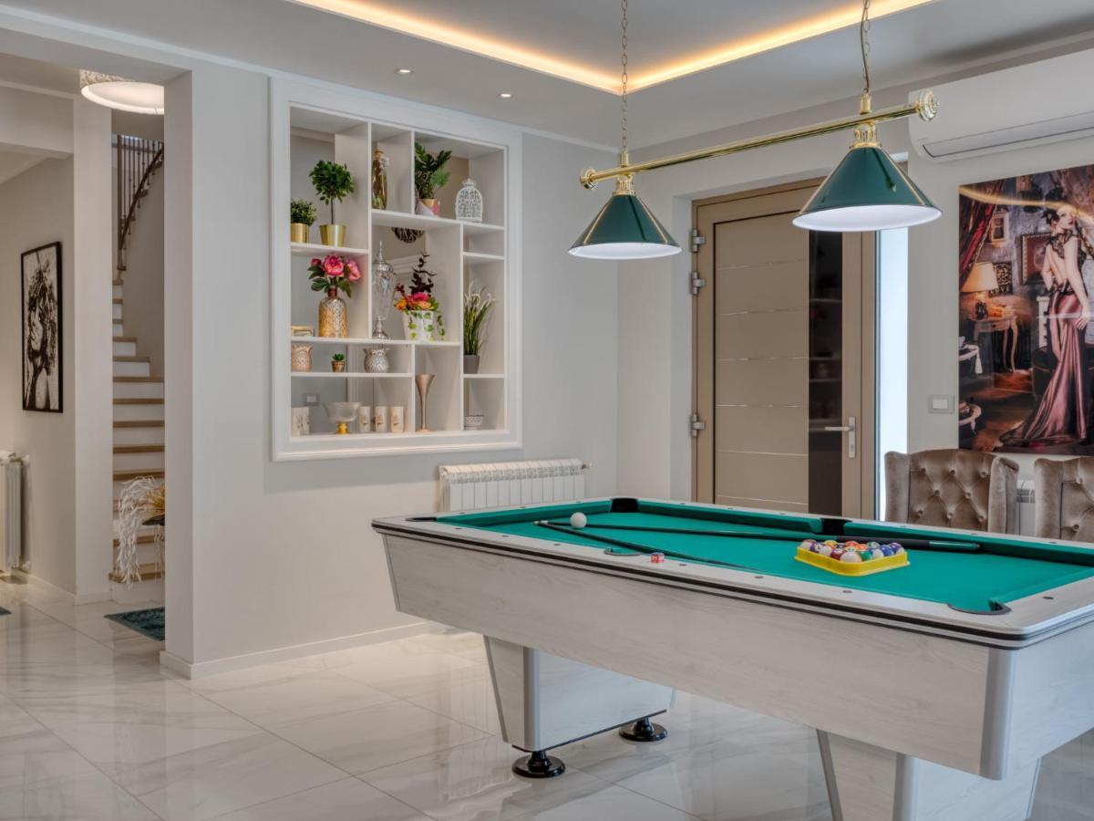Villa Dream House By Interhome Pula Bagian luar foto