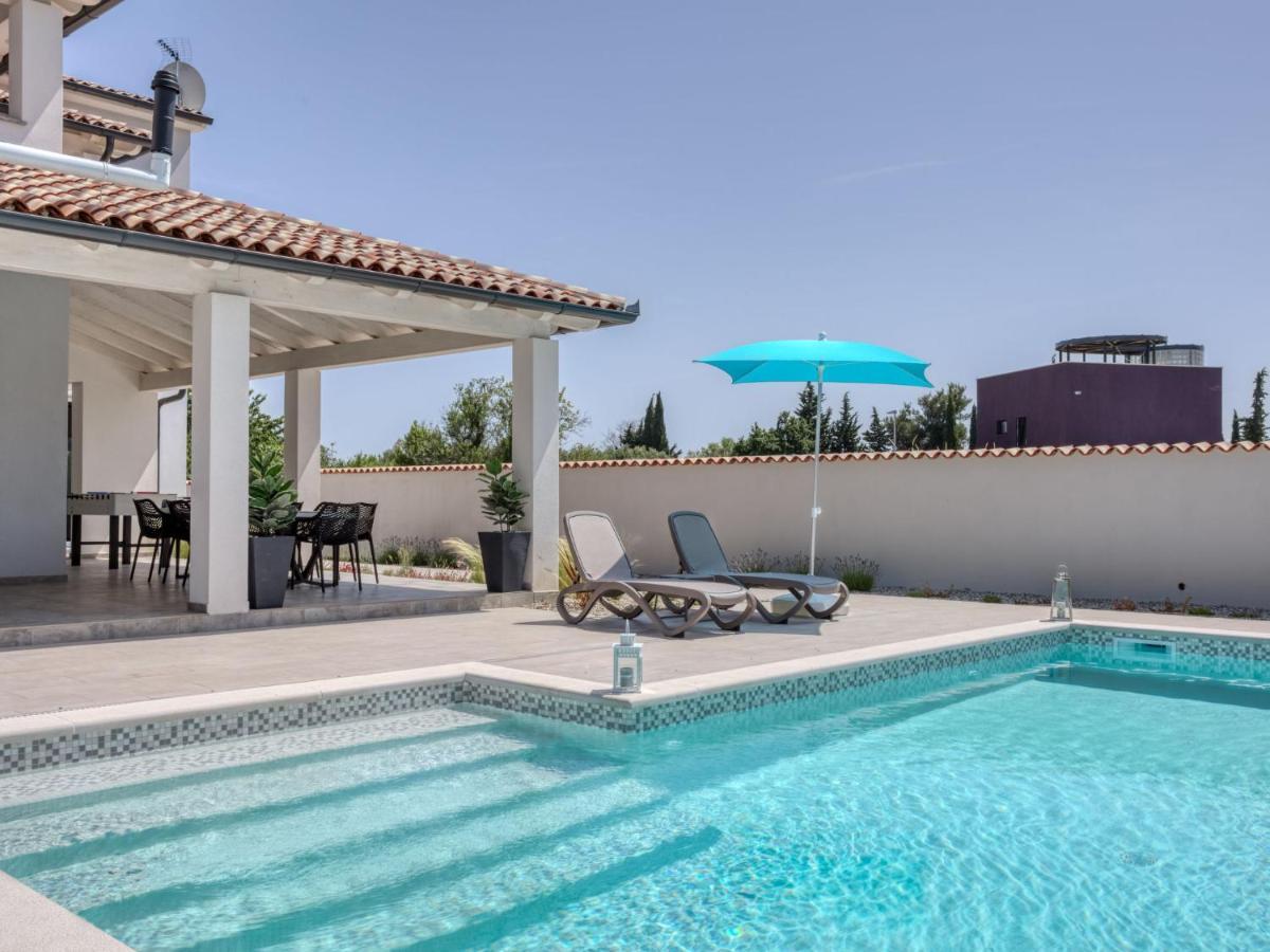 Villa Dream House By Interhome Pula Bagian luar foto