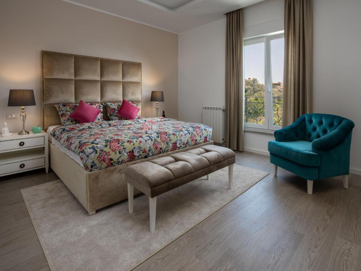 Villa Dream House By Interhome Pula Bagian luar foto