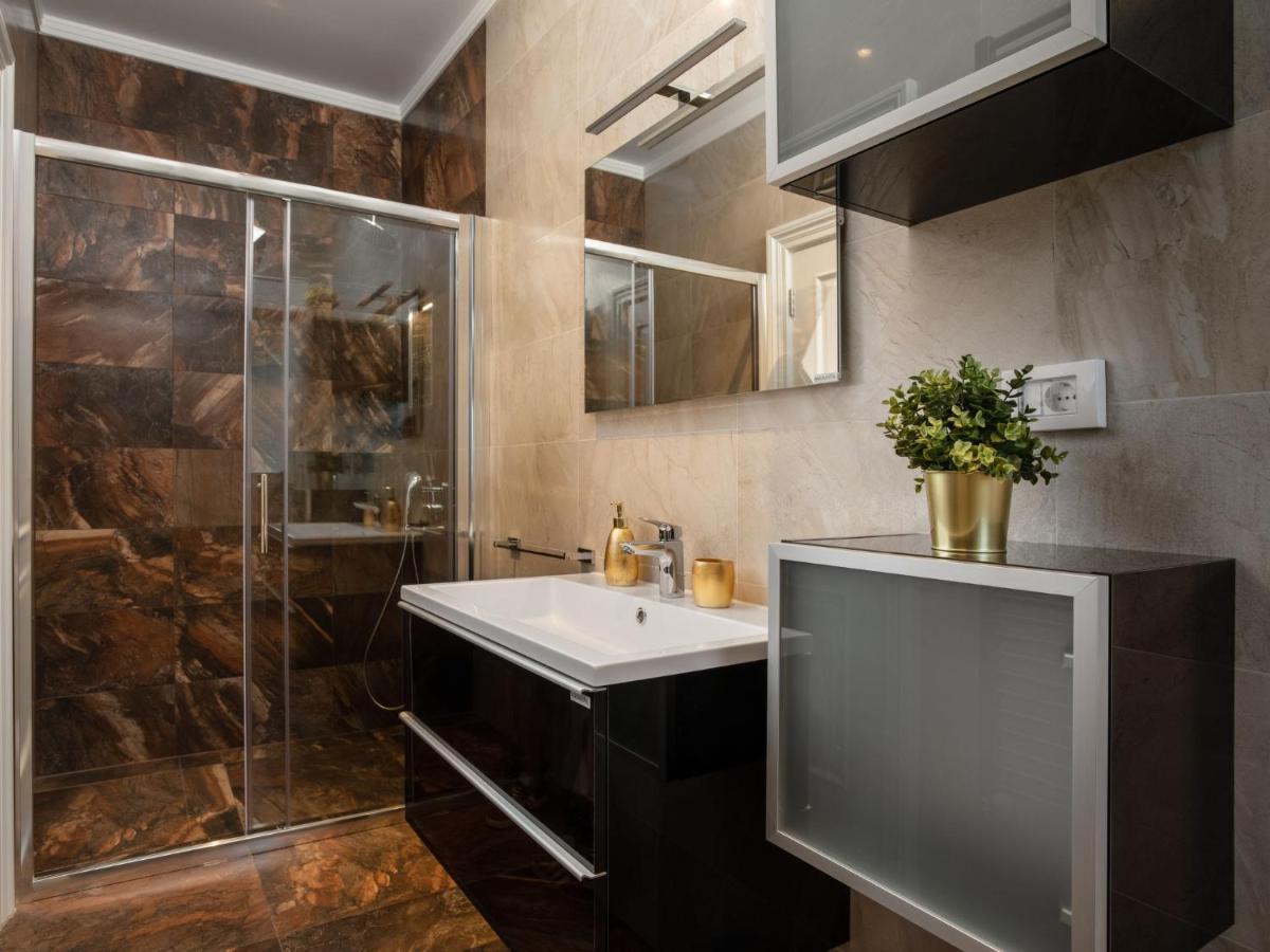 Villa Dream House By Interhome Pula Bagian luar foto